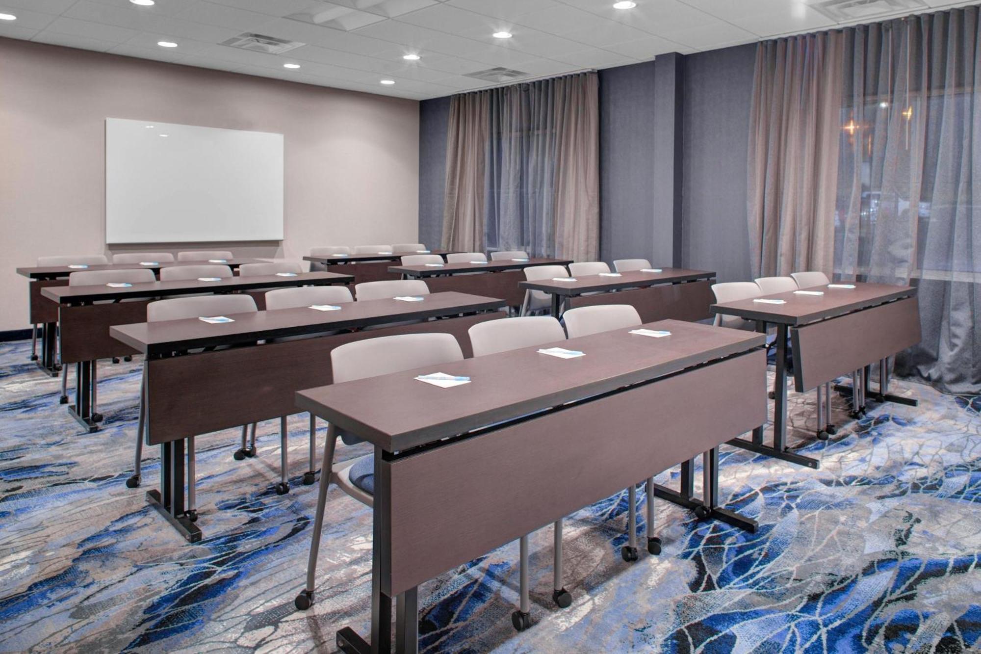 Fairfield Inn & Suites By Marriott Roanoke Salem Buitenkant foto